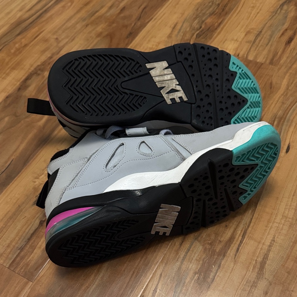Nike Air Men's Sneakers in Gray with Black, Purple, and Teal Accents - Picture 3 of 5